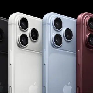 Apple rolls out AT&T carrier update for iPhone 18 Pro Max on iOS 27.2 beta thumbnail